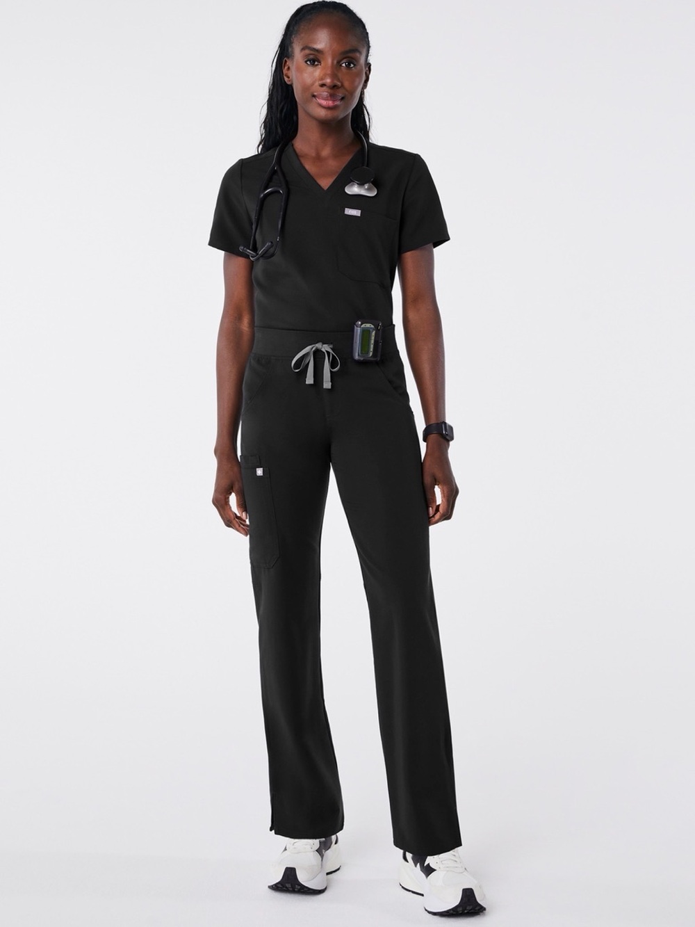 Figs Women's Black Scrub Set